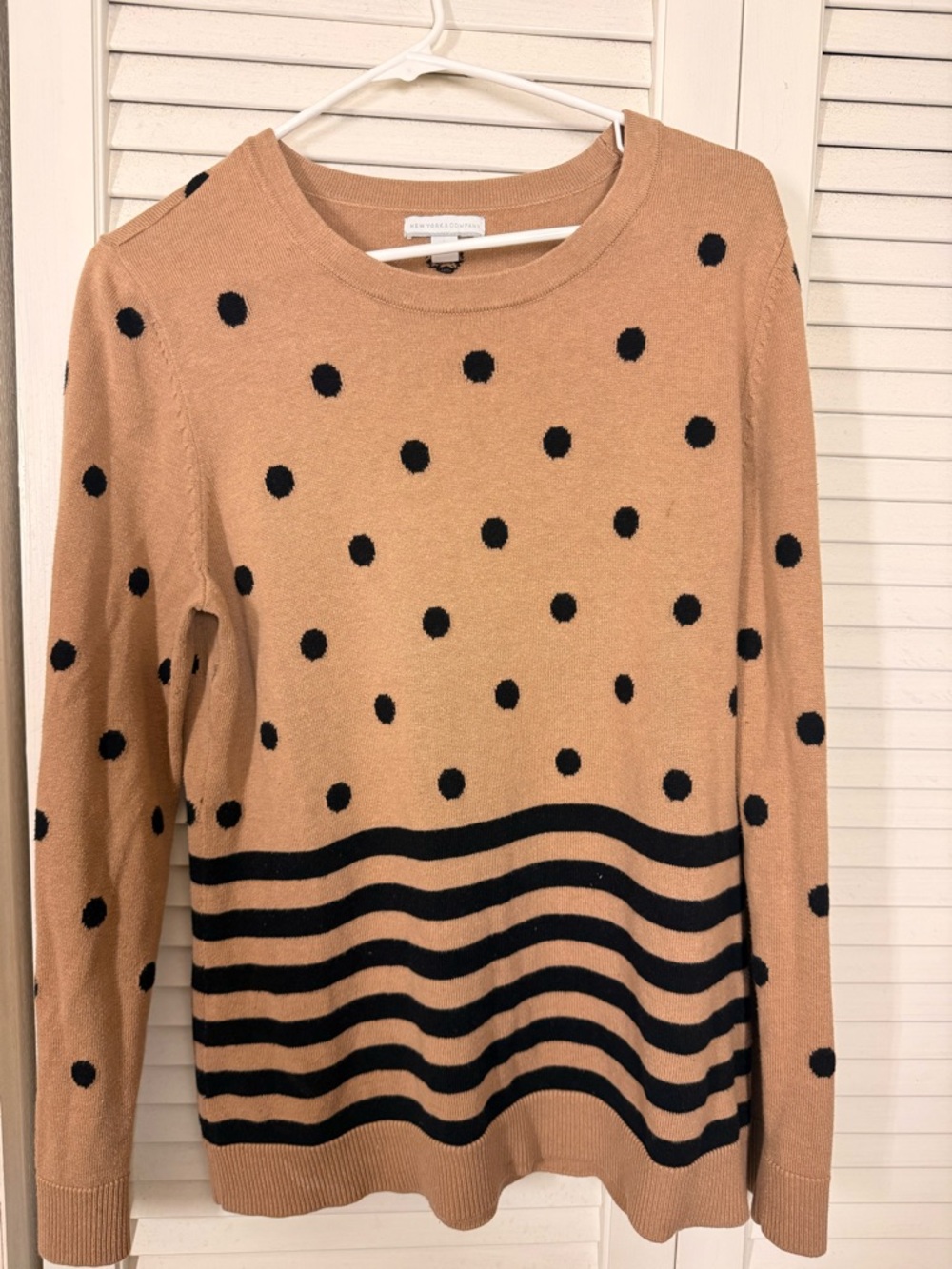 New York & Company Tan Crewneck Polka Dot & Stripe Sweater